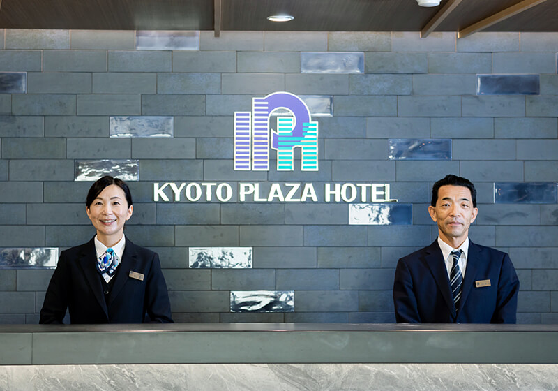 フロント(本館1階)