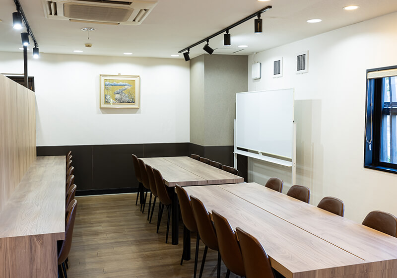 ミーティングルーム(本館1階)