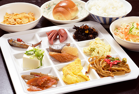 朝食