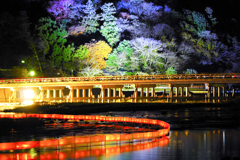 嵐山花灯路 | 京都プラザホテル 本館・新館【公式】京都駅 観光・ビジネス