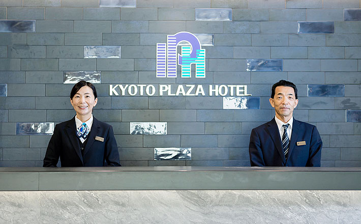 フロントサービス